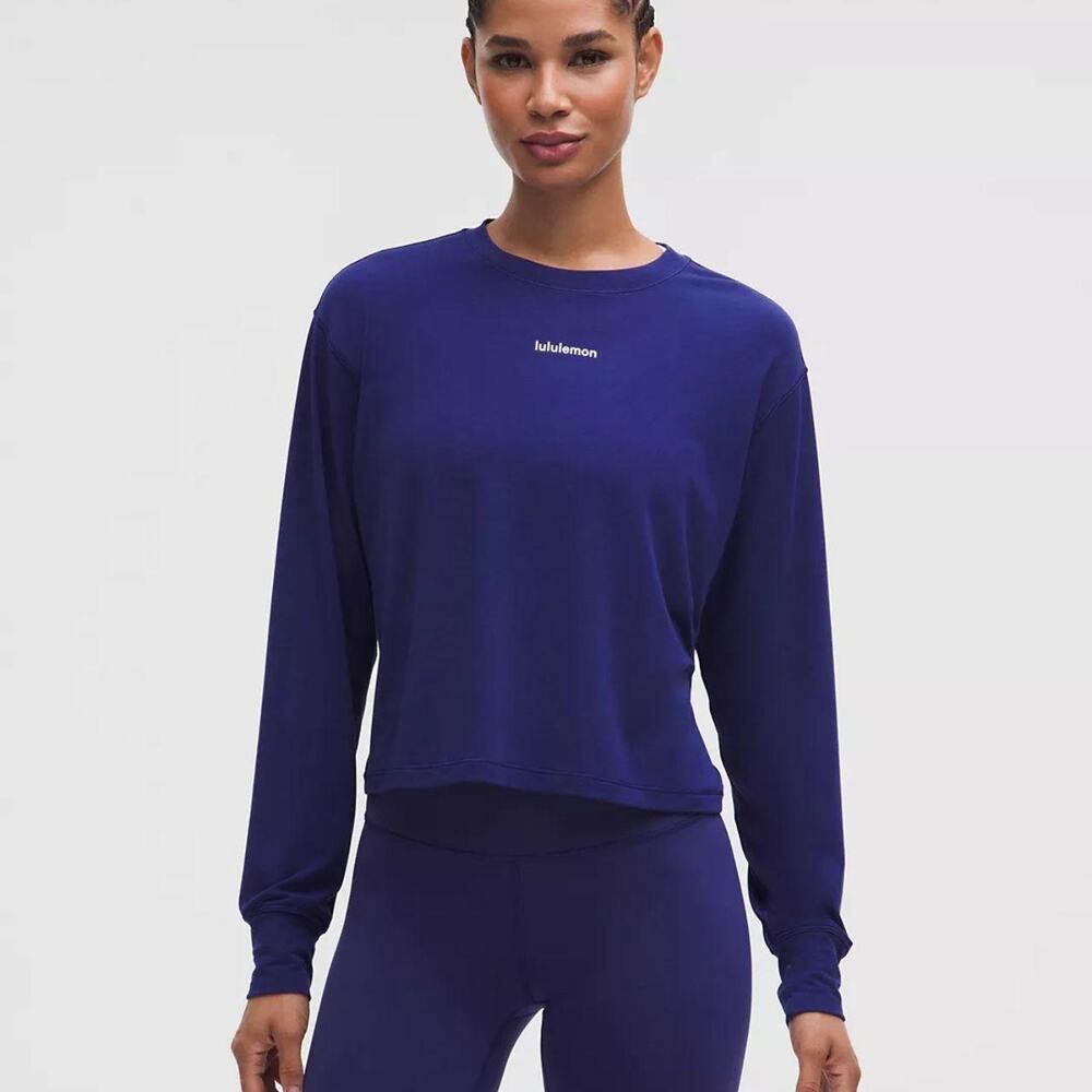 Color deep sea blue size